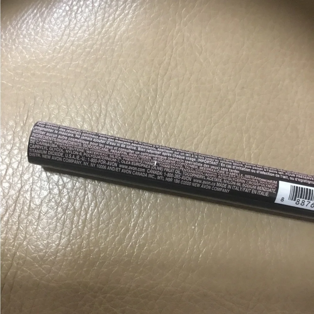 AVON Love At First Lash Waterproof mascara blackest black